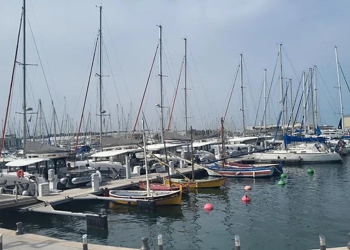 Adorable Petit Avec Magnifique Vue Sur Le Port De * Canet-en-Roussillon